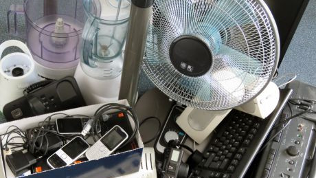 Elektroschrott, wie Handys, K&uuml;chenger&auml;te & Co