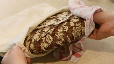 Brot im Stoffsackerl in der mass-greisslerei.at