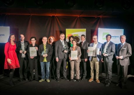 Stadtr&auml;tin Ulli Sima mit den diesj&auml;hrigen GewinnerInnen des Umweltpreises
