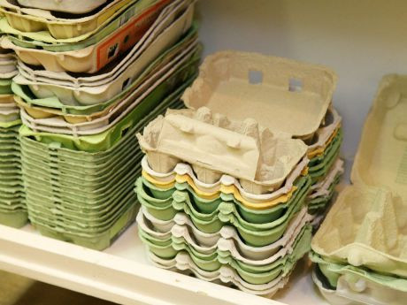 Eierkartons in der mass-greisslerei.at